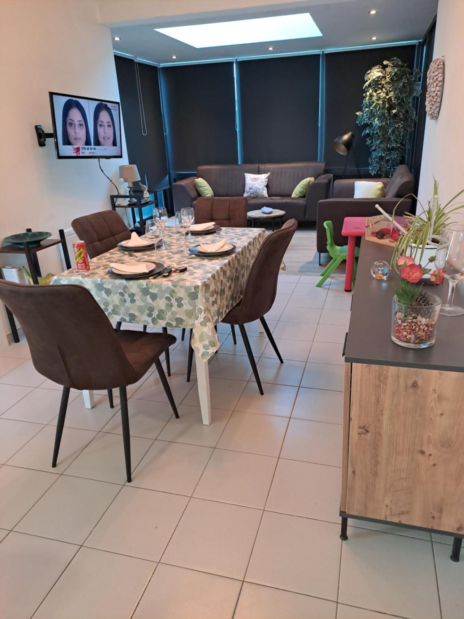 Maison De Vacances ;Vakantiehuisje ก๊กไซเดอ ภายนอก รูปภาพ